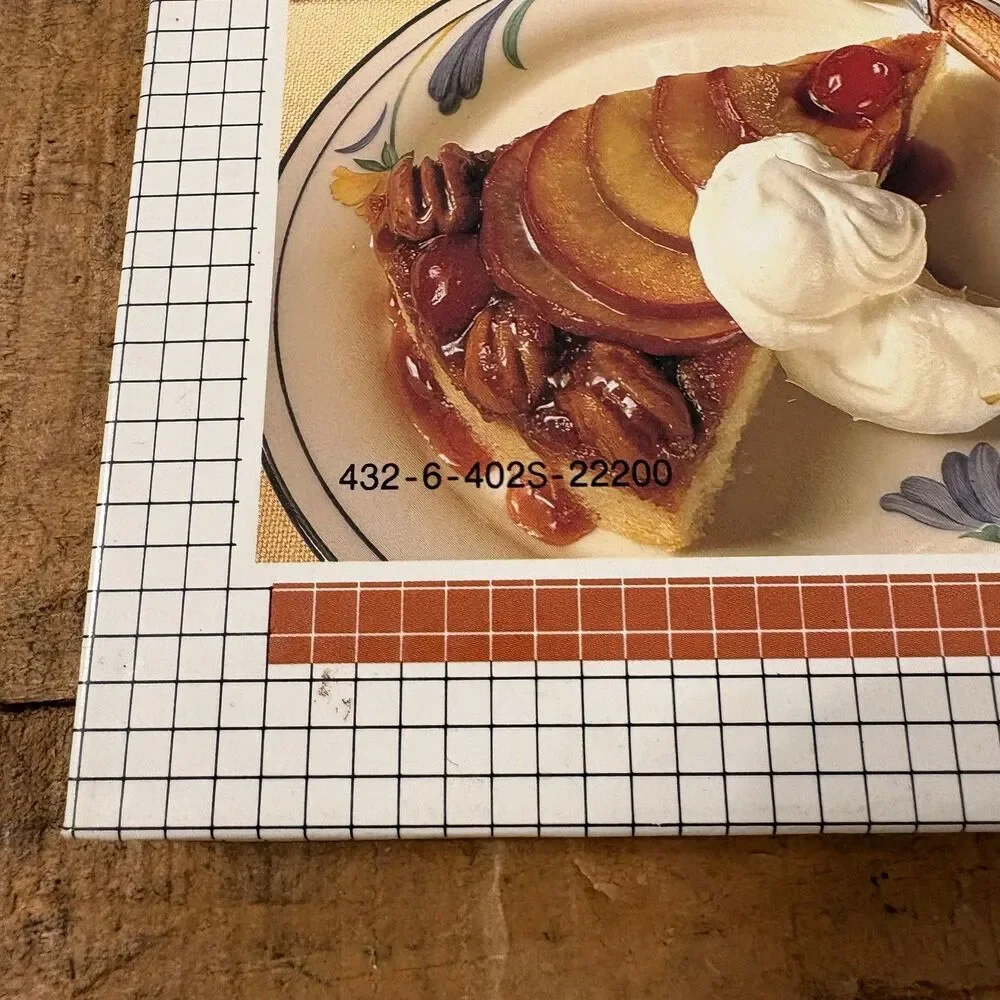 Vintage Sanyo Microwave Cookbook 1985